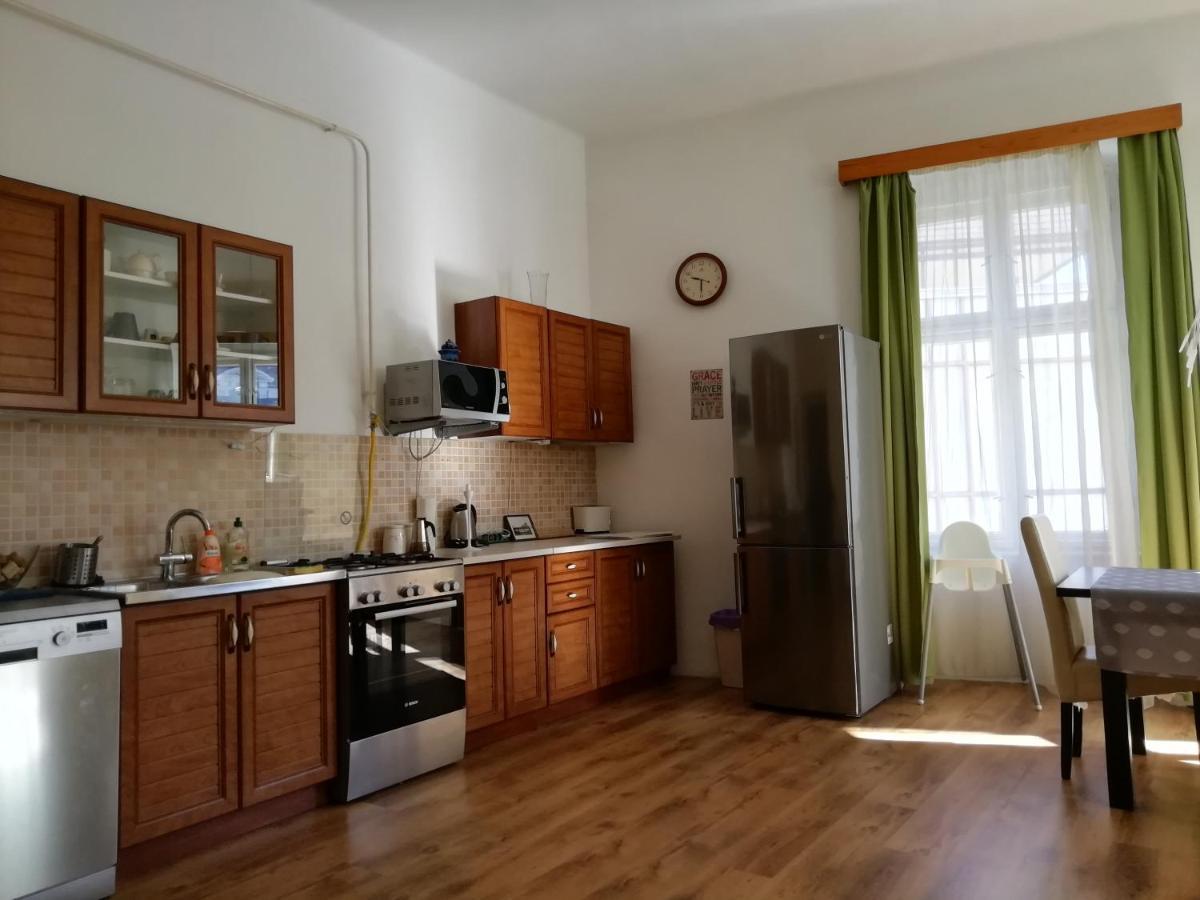 Anna Apartman Eger Exterior foto
